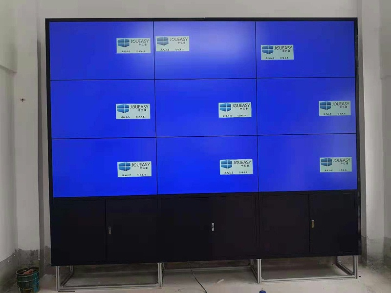 企業展廳9臺3.5拼縫液晶拼接屏案例