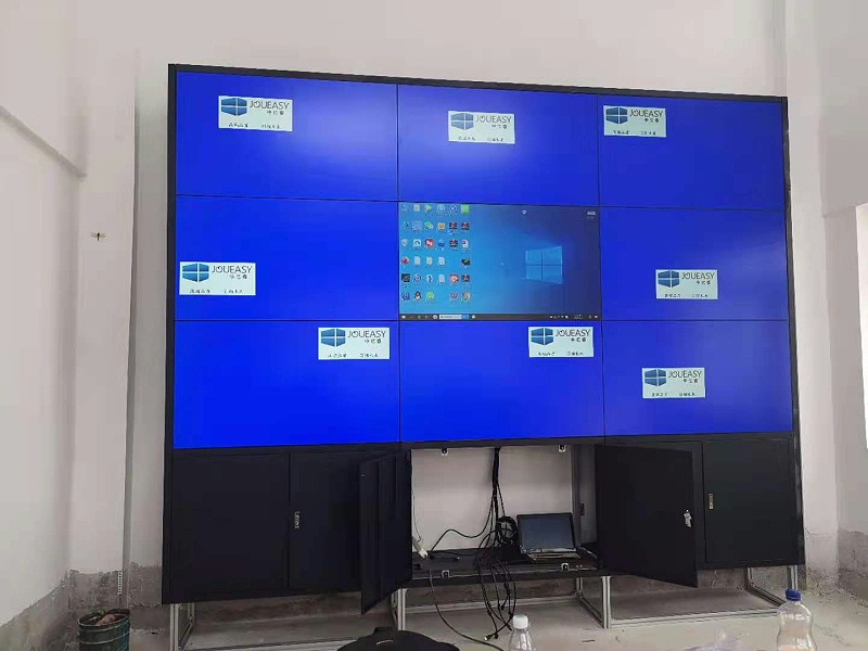 企業展廳9臺3.5拼縫液晶拼接屏案例效果展示