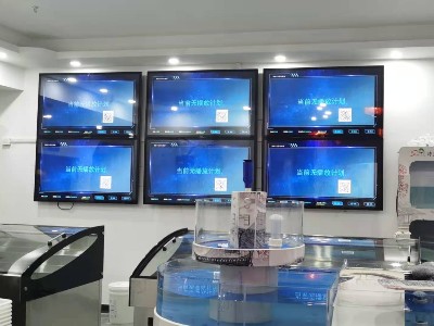 中億睿廣告機為深圳詩邁兒花園酒家餐飲業(yè)賦能，讓精彩已在“吃”之外